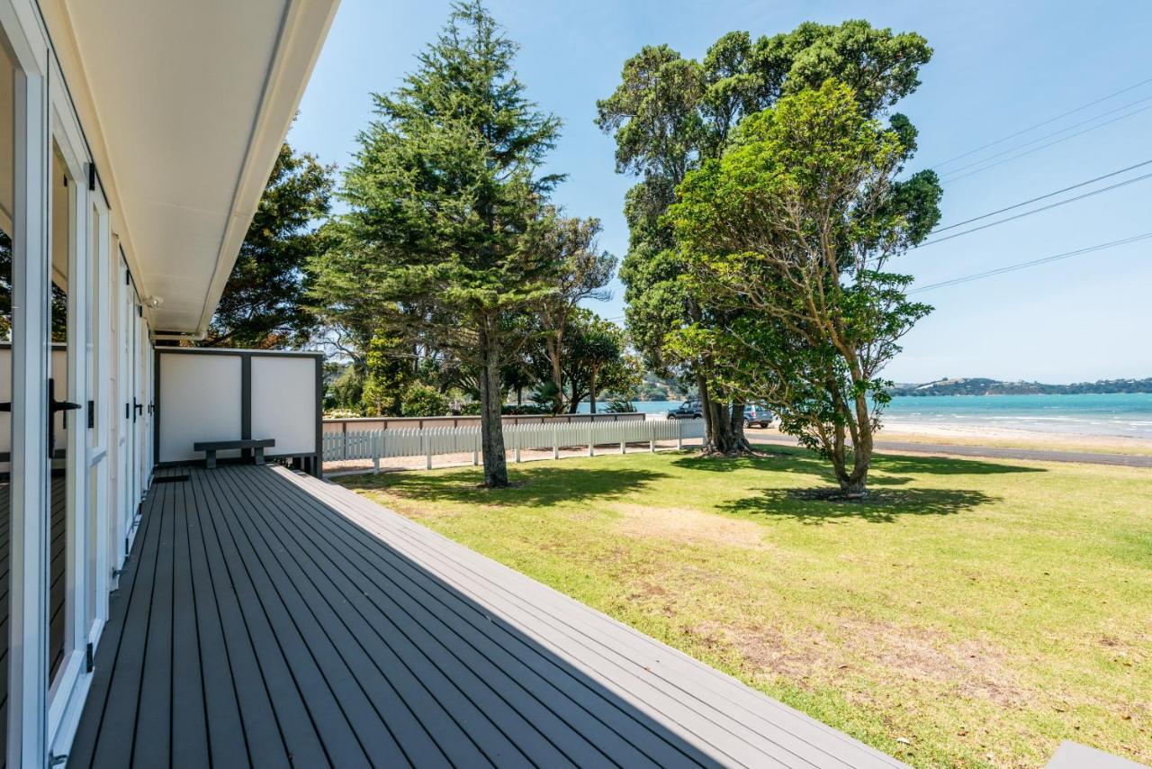 Number Six - Oneroa Holiday Home Екстериор снимка